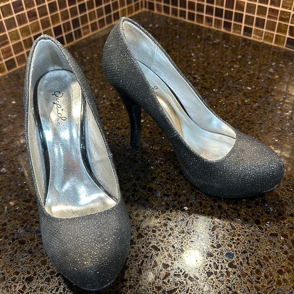 Shoes Inventory - Picture 6 of 11